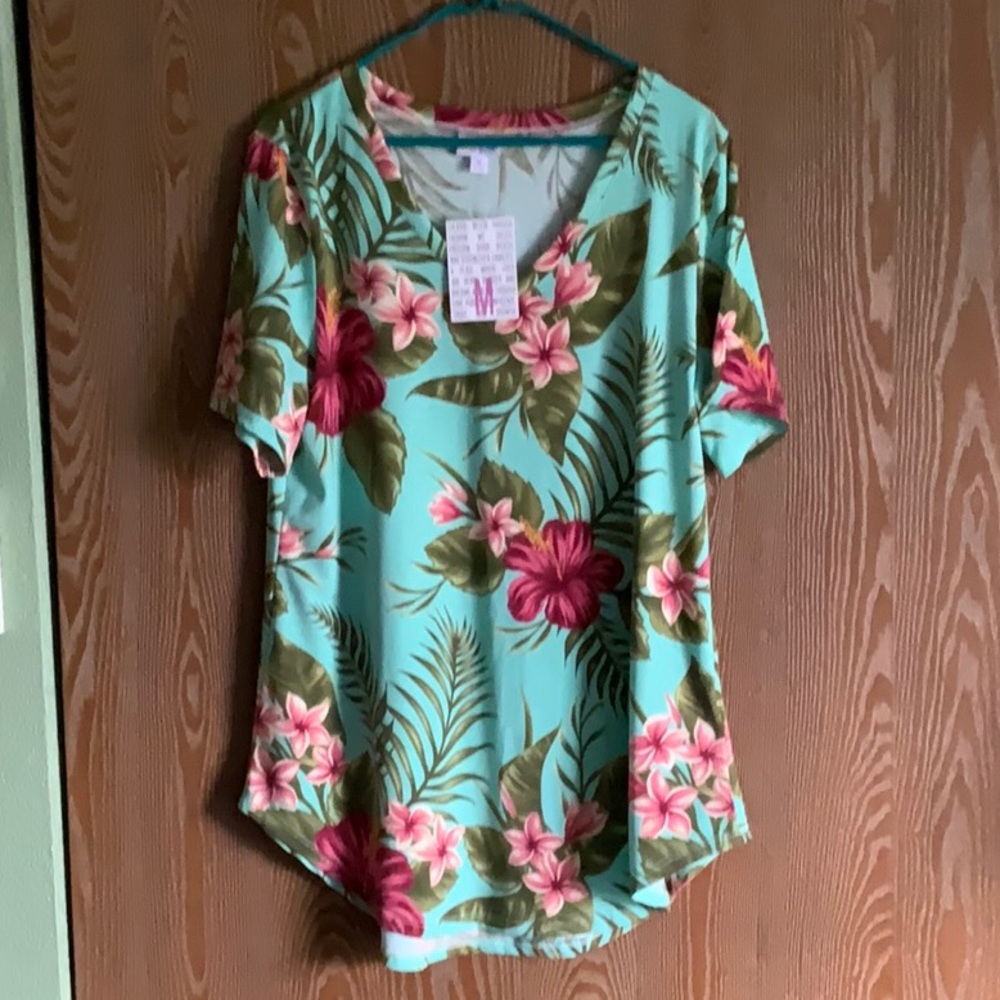 Womens lularoe summer top